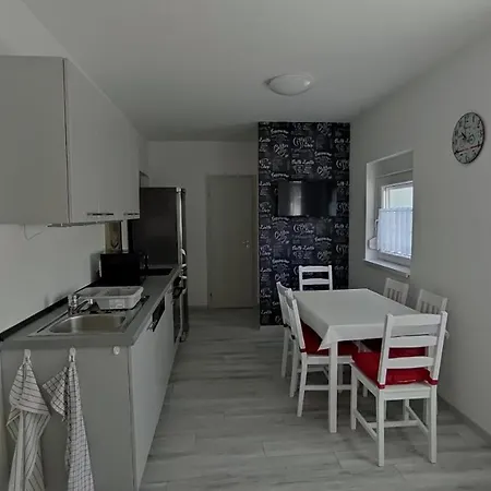 Bamboo Apartman Siofok Exterior photo